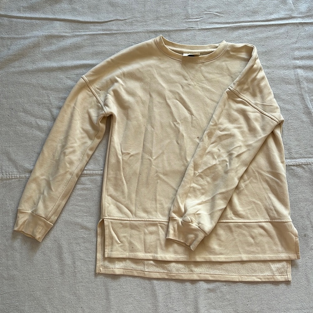 Universal Thread sweatshirt